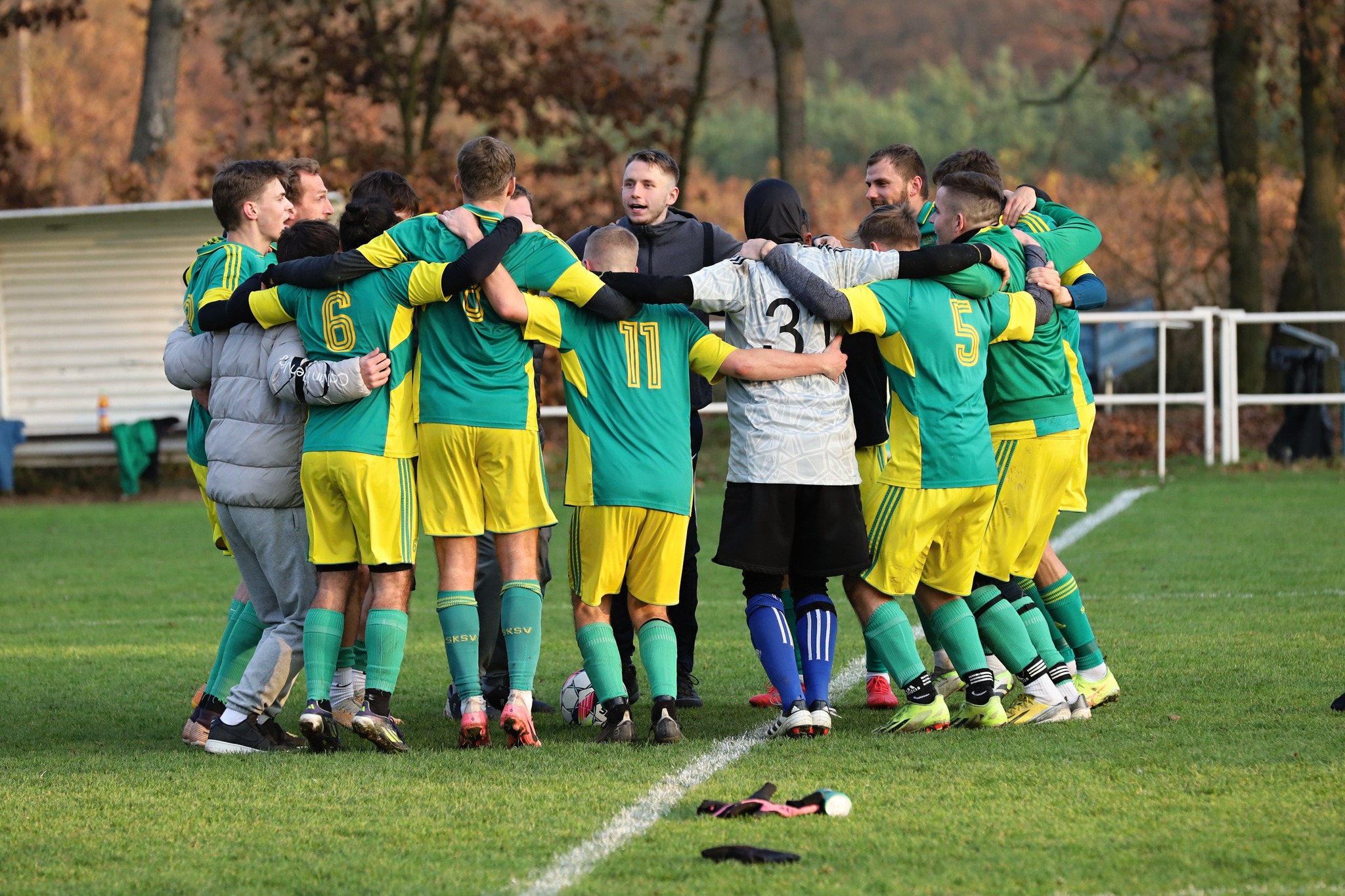 SK Sahara Vědomice – FK Travčice, z.s. 6:3 (5:0)